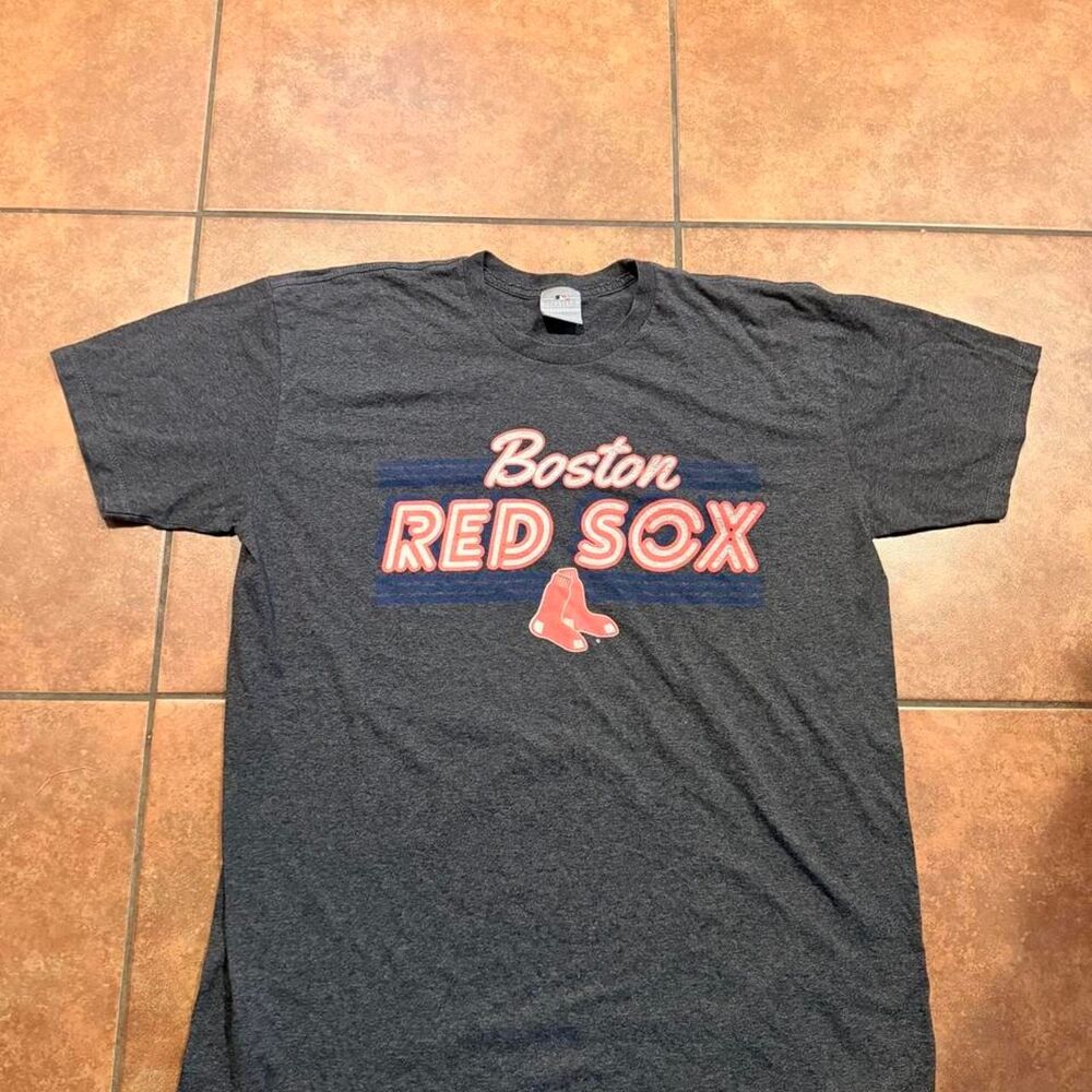 Mlb Men's Grey T-shirt
